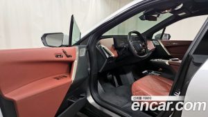 BMW iX xDrive50 Sport Plus 2024 года из Южной Кореи