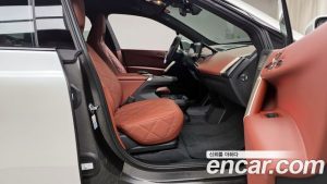 BMW iX xDrive50 Sport Plus 2024 года из Южной Кореи