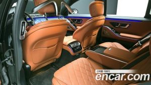 Mercedes-Benz S-Class S400 d 4MATIC 2023 года из Южной Кореи