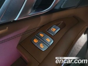BMW X7 xDrive 40i M Sport 7-Seater 2024 года из Южной Кореи