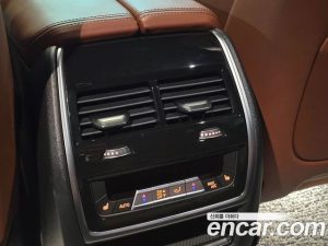 BMW X7 xDrive 40i M Sport 7-Seater 2024 года из Южной Кореи