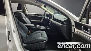 Kia K5 1.6 Turbo 2024 года из Южной Кореи