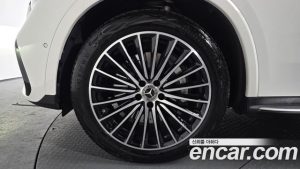 Mercedes-Benz GLC-Class GLC300 4MATIC Coupe 2024 года из Южной Кореи