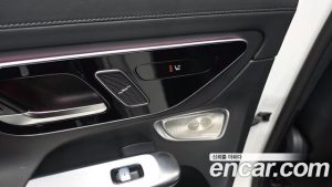 Mercedes-Benz GLC-Class GLC300 4MATIC Coupe 2024 года из Южной Кореи