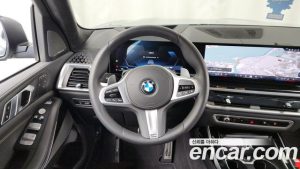 BMW X7 xDrive 40d M Sport 7-Seater 2024 года из Южной Кореи