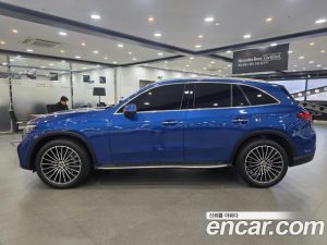 Mercedes-Benz GLC-Class GLC300 4MATIC AMG Line 2024 года из Южной Кореи