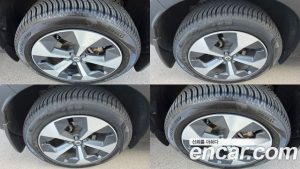 Volvo XC40 B4 ULTIMATE Bright 2023 года из Южной Кореи
