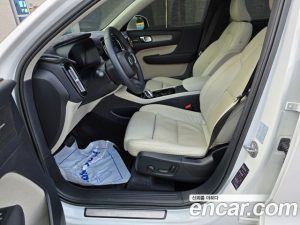 Volvo XC40 B4 ULTIMATE Bright 2023 года из Южной Кореи