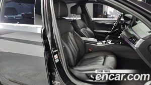 BMW 5-Series 520i M Sport 2023 года из Южной Кореи