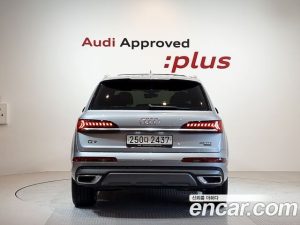 Audi Q7 45 TDI 4WD Premium 2023 года из Южной Кореи