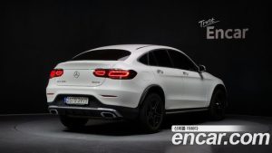 Mercedes-Benz GLC-Class GLC300 4MATIC Coupe 2023 года из Южной Кореи