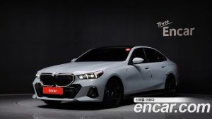 BMW 5-Series 520i Special Edition 2025 года из Южной Кореи