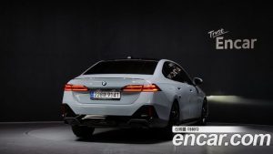 BMW 5-Series 520i Special Edition 2025 года из Южной Кореи