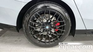 BMW 5-Series 520i Special Edition 2025 года из Южной Кореи