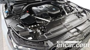 BMW 5-Series 520i Special Edition 2025 года из Южной Кореи