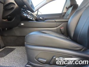 Hyundai Sonata 2.0 LPG() 2025 года из Южной Кореи