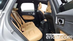 Volvo XC60 T8 ULTIMATE Bright 2022 года из Южной Кореи
