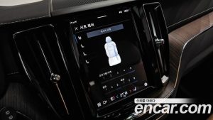 Volvo XC60 T8 ULTIMATE Bright 2022 года из Южной Кореи