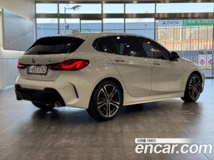 BMW 1-Series 120i M Sport 2023 года из Южной Кореи