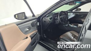 Lexus ES Executive 2023 года из Южной Кореи