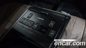Lexus ES Executive 2023 года из Южной Кореи
