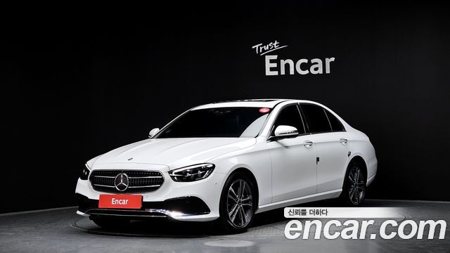 Mercedes-Benz E-Class E250 Avantgarde 2023 года из Кореи