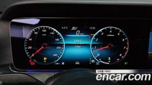 Mercedes-Benz E-Class E250 Avantgarde 2023 года из Южной Кореи