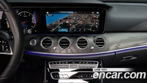Mercedes-Benz E-Class E250 Avantgarde 2023 года из Южной Кореи