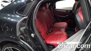 Porsche Cayenne 3.0 Coupe 2023 года из Южной Кореи