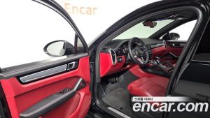 Porsche Cayenne 3.0 Coupe 2023 года из Южной Кореи