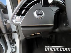 Mercedes-Benz E-Class E200 Avantgarde 2025 года из Южной Кореи