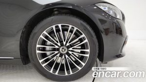 Mercedes-Benz S-Class S350 d 4MATIC 2025 года из Южной Кореи