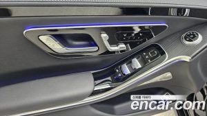 Mercedes-Benz S-Class S350 d 4MATIC 2025 года из Южной Кореи