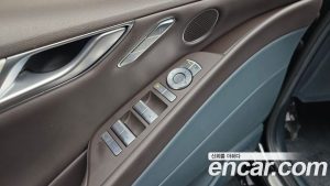 Genesis G80 Бензин 2.5 Turbo AWD 2025 года из Южной Кореи