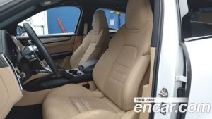 Porsche Cayenne 3.0 Coupe 2023 года из Южной Кореи