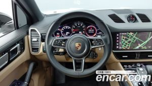 Porsche Cayenne 3.0 Coupe 2023 года из Южной Кореи