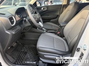 Hyundai Venue 1.6 Smart 2026 года из Южной Кореи