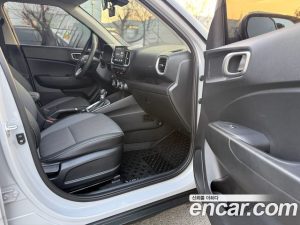 Hyundai Venue 1.6 Smart 2026 года из Южной Кореи