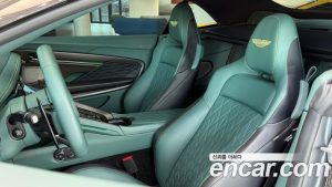 Astonmartin DB12 4.0 V8 Volante 2025 года из Южной Кореи