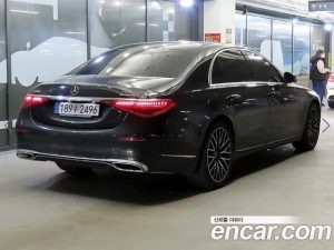 Mercedes-Benz S-Class S450L 4MATIC 2024 года из Южной Кореи