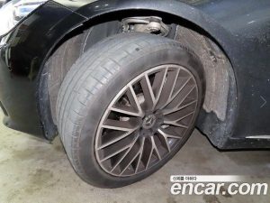 Mercedes-Benz S-Class S450L 4MATIC 2024 года из Южной Кореи