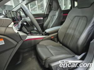 Audi A5 40 TFSI 4WD Advanced 2025 года из Южной Кореи