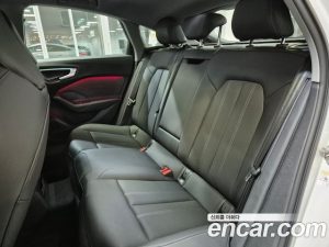 Audi A5 40 TFSI 4WD Advanced 2025 года из Южной Кореи