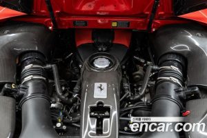 Ferrari F8 3.9 V8 2022 года из Южной Кореи