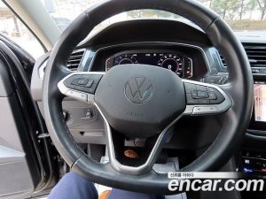 Volkswagen Tiguan 2.0 TSI Prestige 2023 года из Южной Кореи
