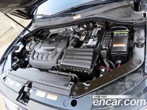 Volkswagen Tiguan 2.0 TSI Prestige 2023 года из Южной Кореи