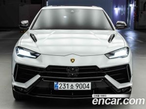 Lamborghini Urus 4.0 V8 S 2024 года из Южной Кореи