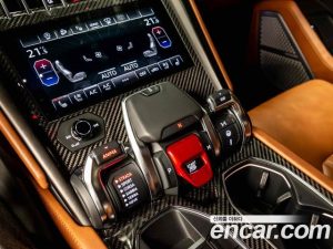 Lamborghini Urus 4.0 V8 S 2024 года из Южной Кореи