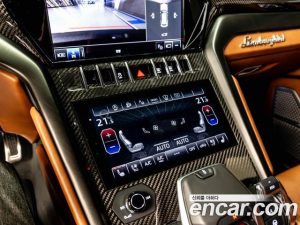 Lamborghini Urus 4.0 V8 S 2024 года из Южной Кореи