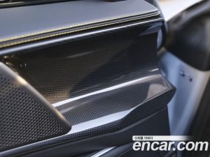 Ferrari Purosangue 6.5 V12 2025 года из Южной Кореи